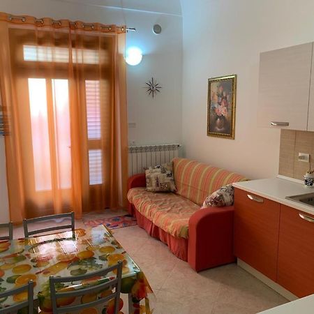 テルモリCasa Sul Porto Imbarco Tremitiアパートメント エクステリア 写真